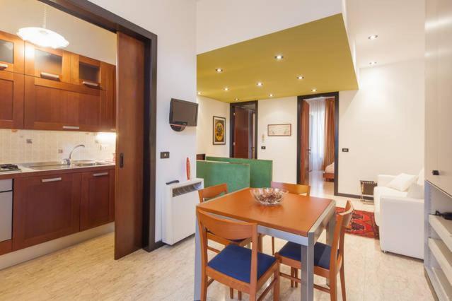 Apartament Deluxe Quattro Spade Verona Exterior foto